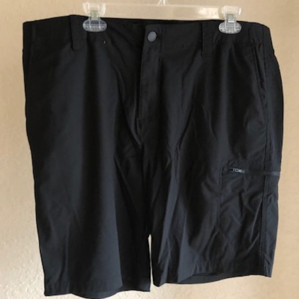 ZeroXposur Lightweight Men's Short Size 40